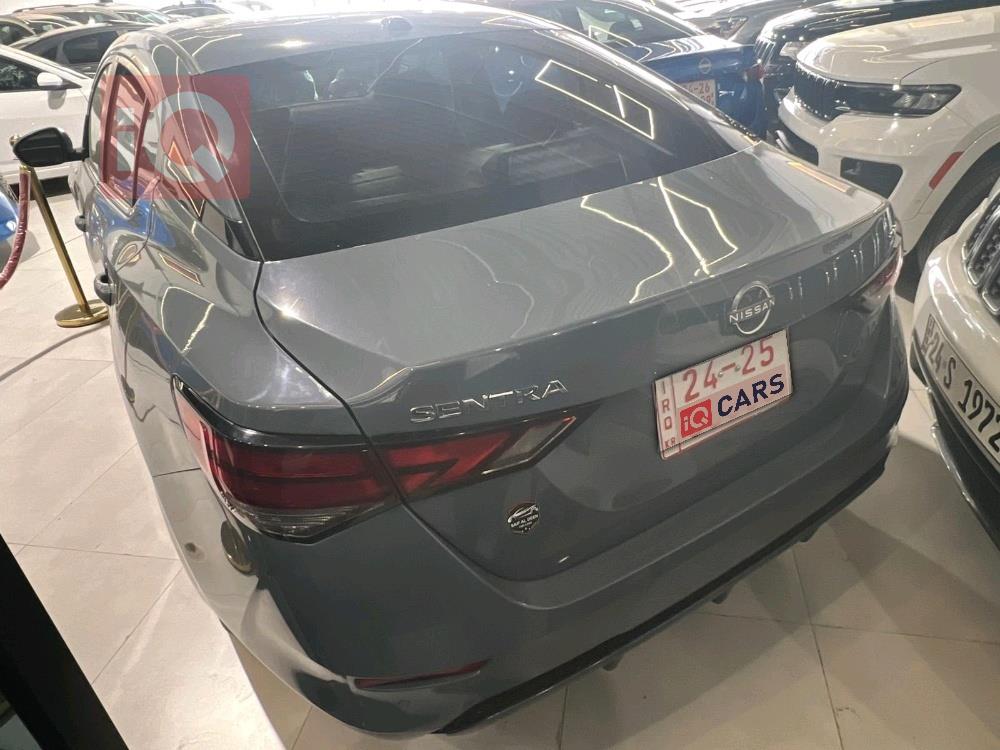 نيسان سنترا